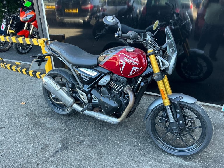 Triumph SPEED 400 free delivery 