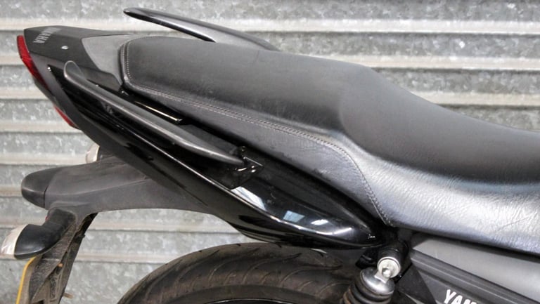 2018 18 YAMAHA YS 125 LEARNER LEGAL TRADE SALE BLACK 28K MILES NEW MOT YS125 YBR