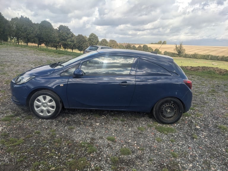 corsa van,euro6, done 109k, f/s/h, any inspection welcome £2495 no vat px poss