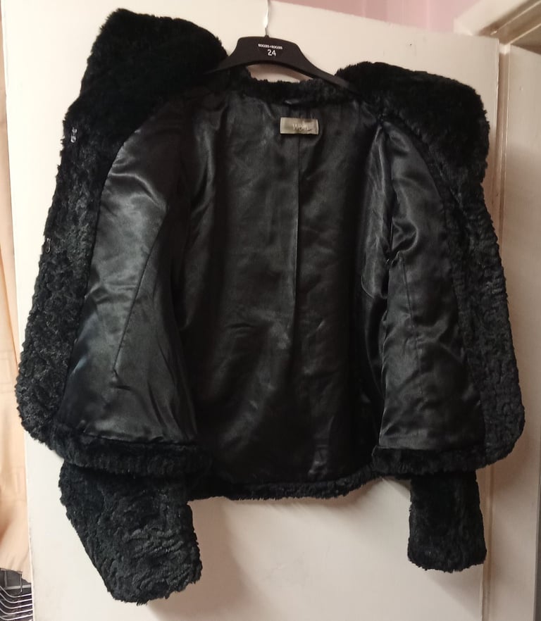 WALLIS, Faux fur jacket immaculate condition size XL 