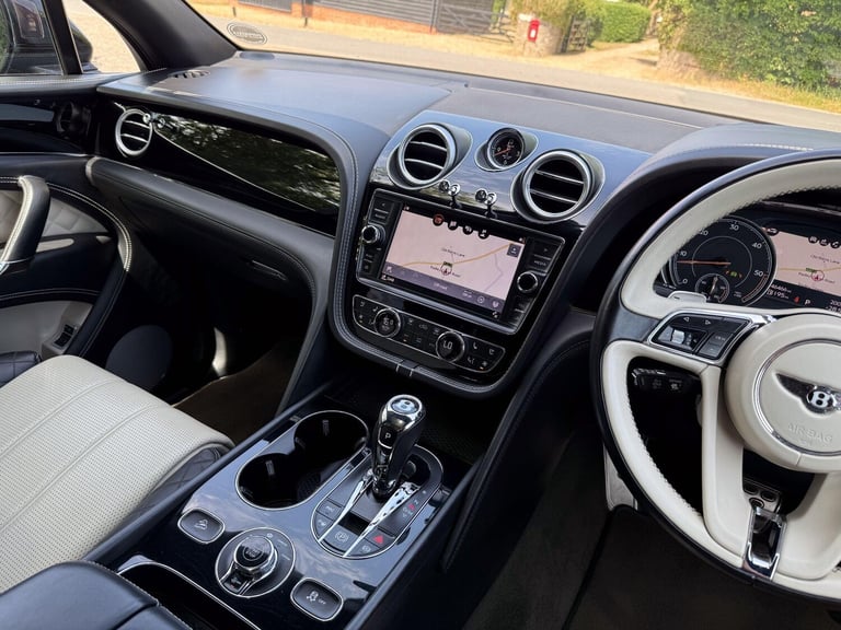 2017 Bentley Bentayga 4.0d V8 Auto 4WD Euro 6 (s/s) 5dr ESTATE Diesel Automatic