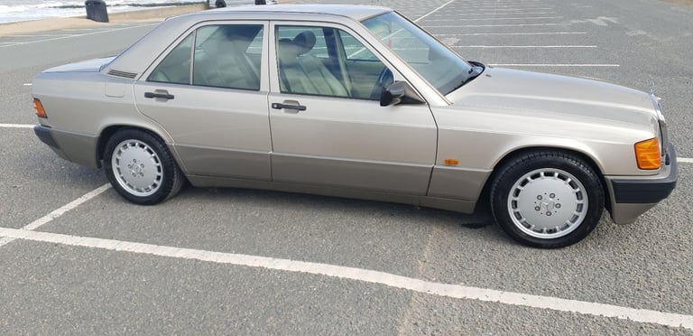 Mercedes-Benz, 190, Saloon, 1990, Automatic, 2599 (cc), 4 doors
