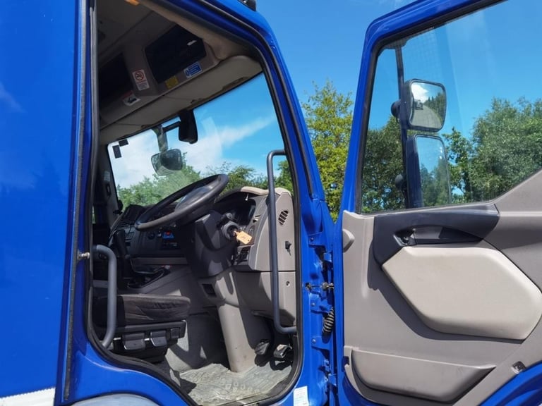 2016  DAF LF 250 EURO 6, 18 TON GROSS 4X2 with 19 1/2 Ft Dropside Body