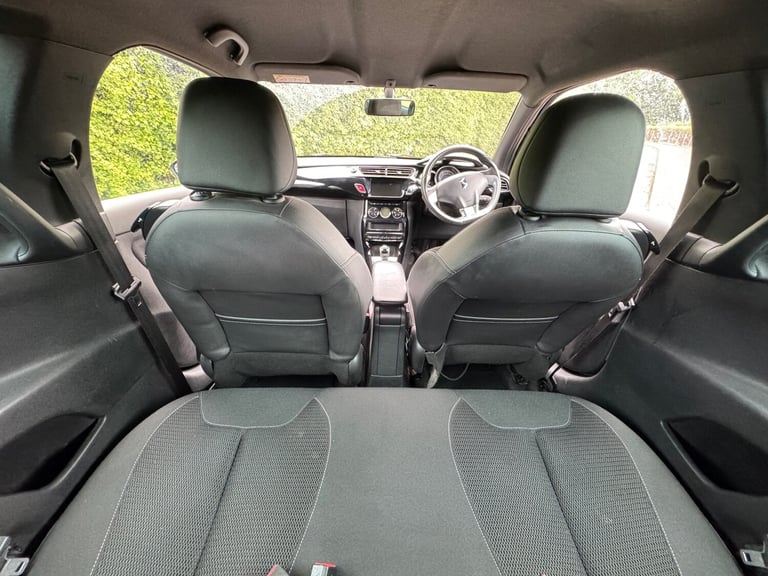 2016 DS Automobiles DS 3 1.2 PureTech 110 DStyle Nav 3dr HATCHBACK Petrol Manual