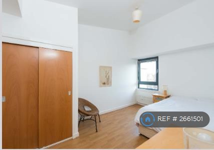 2 bedroom flat in Sandport Way, Edinburgh, EH6 (2 bed) (#2661501)
