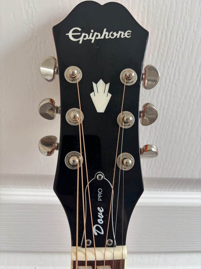 Epiphone dove semi acoustic 