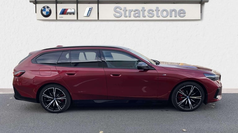  BMW i5 250kW eDrive40 M Sport Pro 84kWh 5dr Auto Estate Electric Automatic