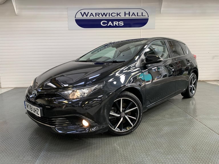 image for 2018 Toyota Auris 1.8 VVT-h Design CVT Euro 6 (s/s) 5dr HATCHBACK Petrol/Electric Hybrid Automatic