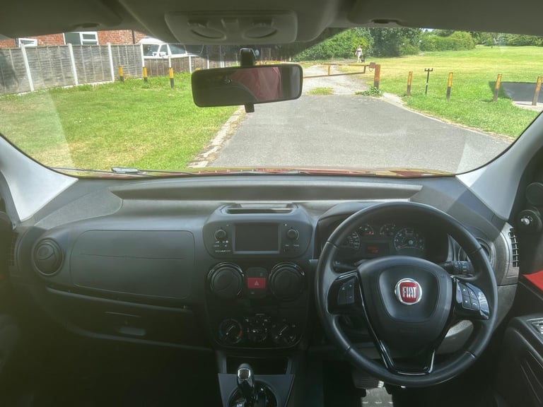 Fiat Qubo1.3 Lounge Semi-Auto Wheelchair Access WAV