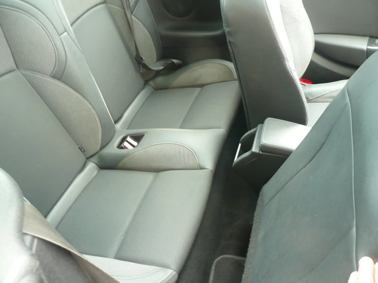 2012, 1.9 diesel Renault Megane convertible.