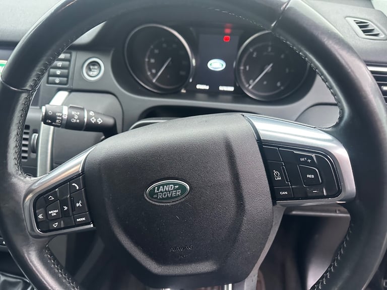 2016 Land Rover Discovery Sport TD4 SE TECH 5-Door Diesel