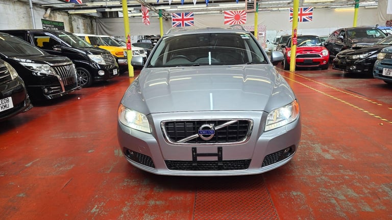  Volvo V70 3.0 T6 R-Design Geartronic AWD Petrol Automatic