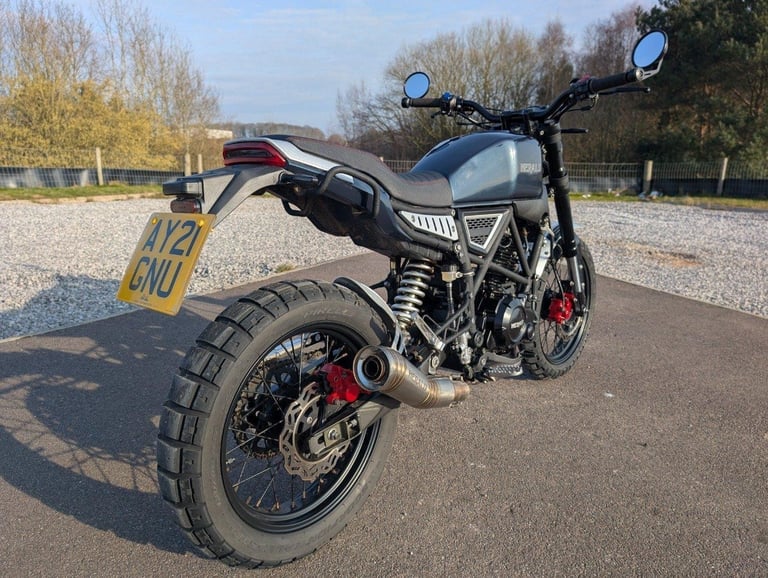 2021 HERALD Brat 250