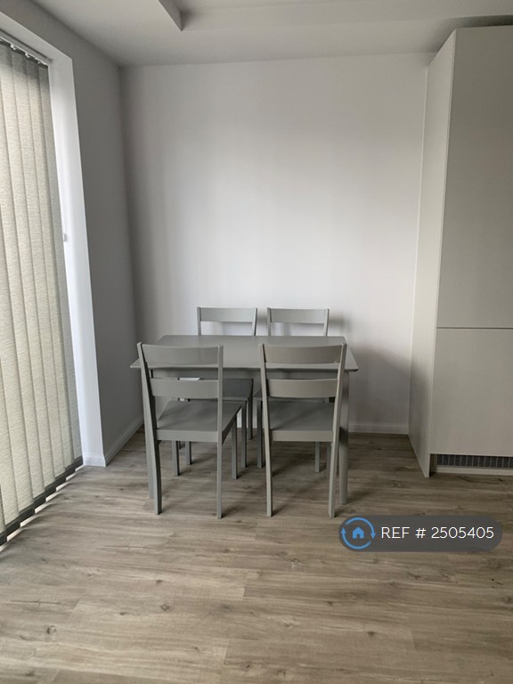 1 bedroom flat in Alder House, Buckingham, MK18 (1 bed) (#2505405)