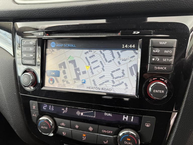 ✿2014/64 Nissan Qashqai 1.5 DCI 110 N-TEC, White, Diesel ✿FSH ✿SAT NAV✿