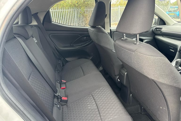 2023 Toyota Yaris 1.5 Hybrid Design 5dr CVT HATCHBACK PETROL/ELECTRIC Automatic