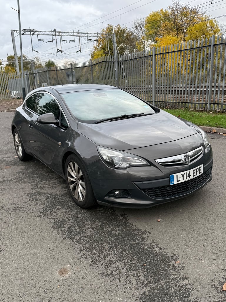 Vauxhall, ASTRA GTC, Hatchback, 2014, AUTOMATIC, 1956 (cc), 3 doors