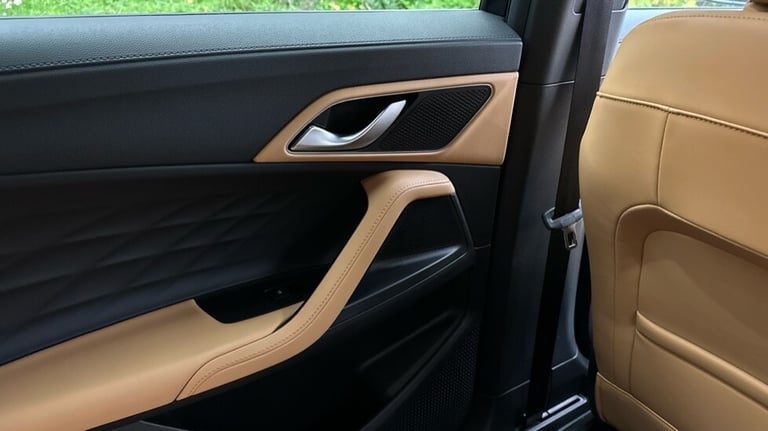 2024 MG MG HS 1.5 T-GDI PHEV Trophy 5dr Auto Hatchback Petrol Parallel PHEV Automatic