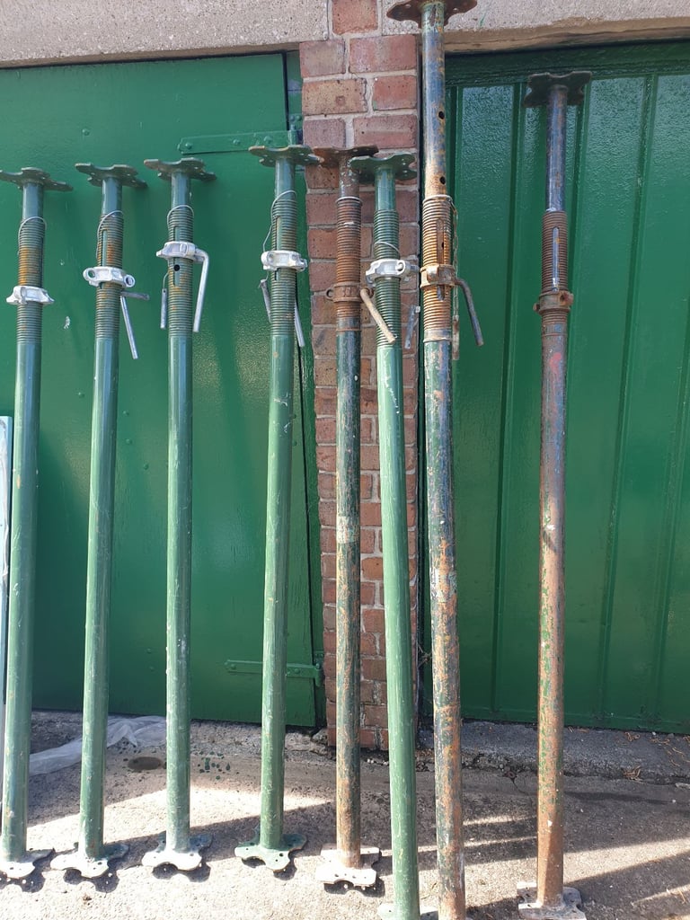 image for Builders acrows