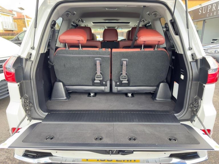 2024 Lexus LX LX570 5.7 V8 Automatic 4X4 8 seats 5dr Petrol Automatic
