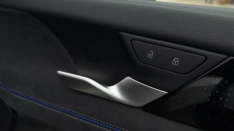 2025 Volkswagen Touran 1.5 eTSI (150ps) R-Line DSG Automatic Estate Hybrid Automatic