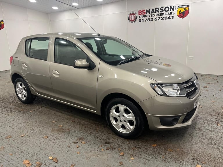 image for 2014 Dacia Sandero 1.2 Laureate Euro 5 5dr Hatchback Petrol Manual