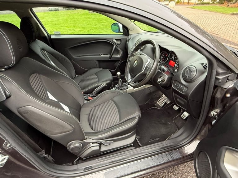 2015 Alfa Romeo MiTo 875 TB TwinAir Junior Hatchback 3dr Petrol Manual Euro 6 (s/s) (105 ps) Hatc...