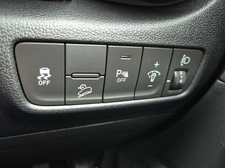 2022 Hyundai KONA 1.0 TGDi 48V MHEV SE Connect 5dr HATCHBACK Petrol/Electric Hybrid Manual