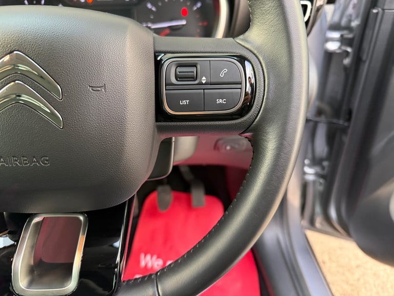 2022 Citroen C3 Aircross 1.5 BlueHDi Shine 5dr, UNDER 2900 MILES, FULL CITROEN SERVICE HISTORY,  ...