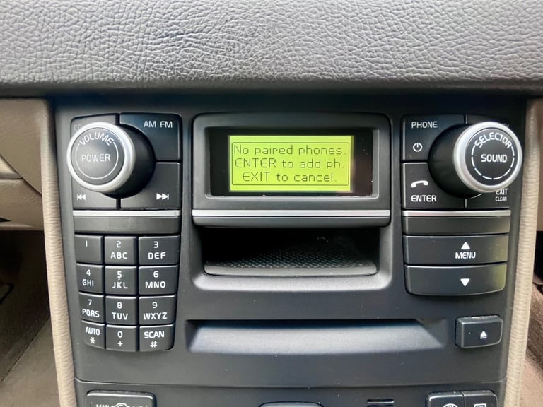 2011 Volvo XC90 2.4 D5 SE SUV 5dr Diesel Geartronic AWD (219 g/km  200 bhp)