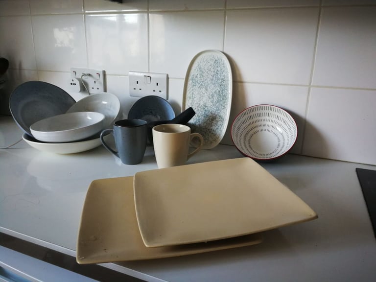 Mixed Dishware Set