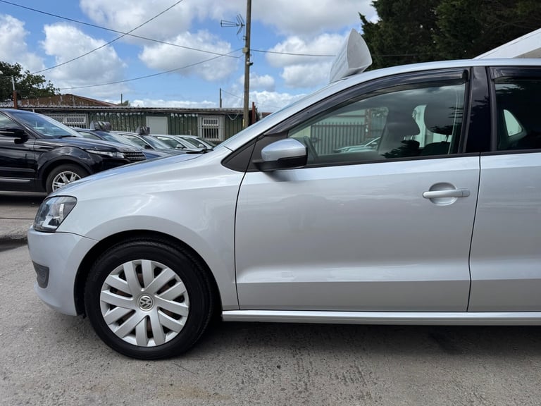 2012 Volkswagen Polo 1.2 TSI Bluemotion Tech Auto DSG Hatchback Petrol Semi Automatic