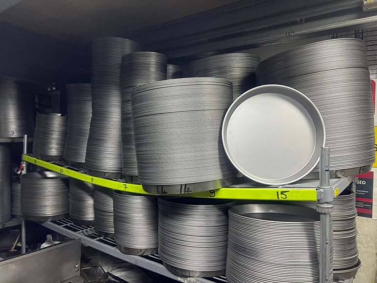 NEW COMMERCIAL CATERING 7'' BLACK IRON PIZZA PAN  TAKE AWAY FAST FOOD SHOP KITCHEN 