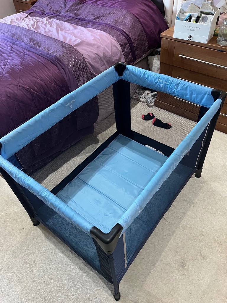 image for Travel Cot