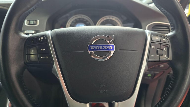  Volvo V60 3.0 T6 SE Lux Geartronic AWD Euro 5  Petrol Automatic