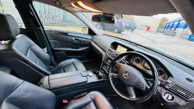 2015 Mercedes-Benz E Class 3.5 E350 Avantgarde G-Tronic 4dr Petrol Automatic