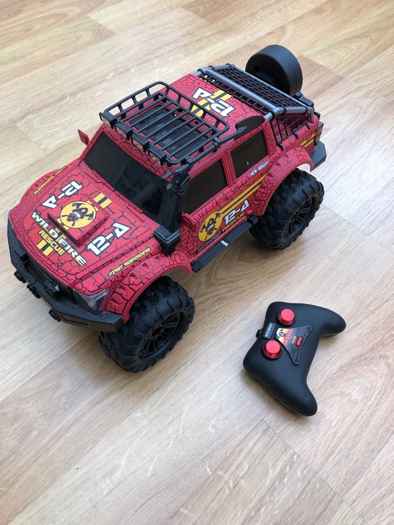 Large r/c rescue jeep 