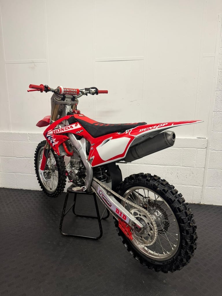 2010 Honda CRF 250 Fantastic condition motocross bike with warranty 