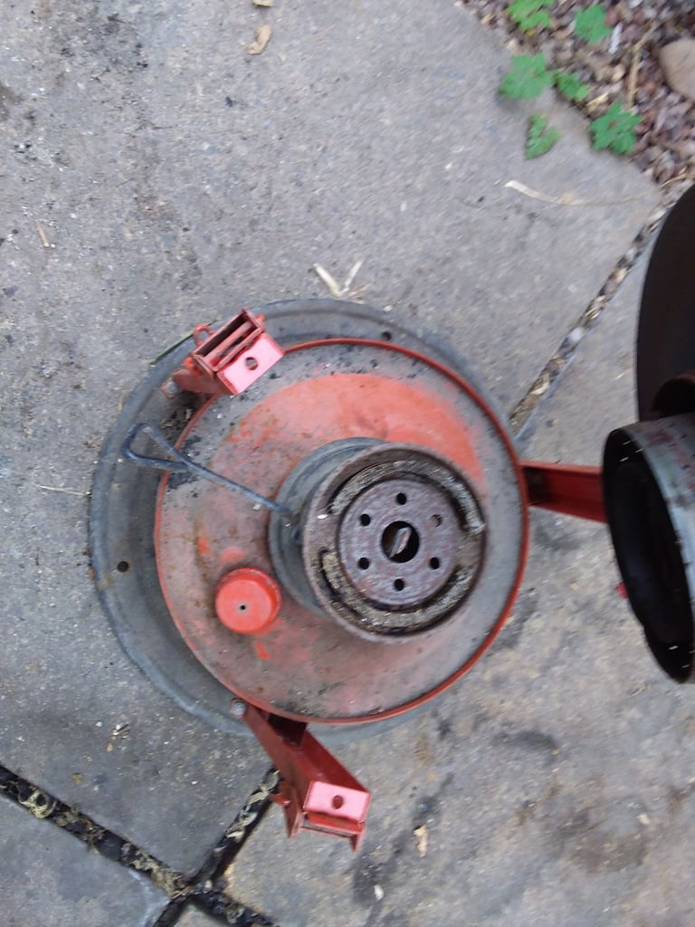 Paraffin greenhouse heater 