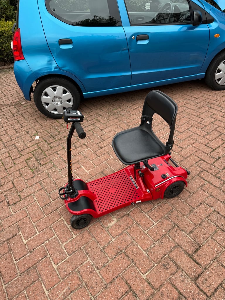 Pro rider folding mobility scooter