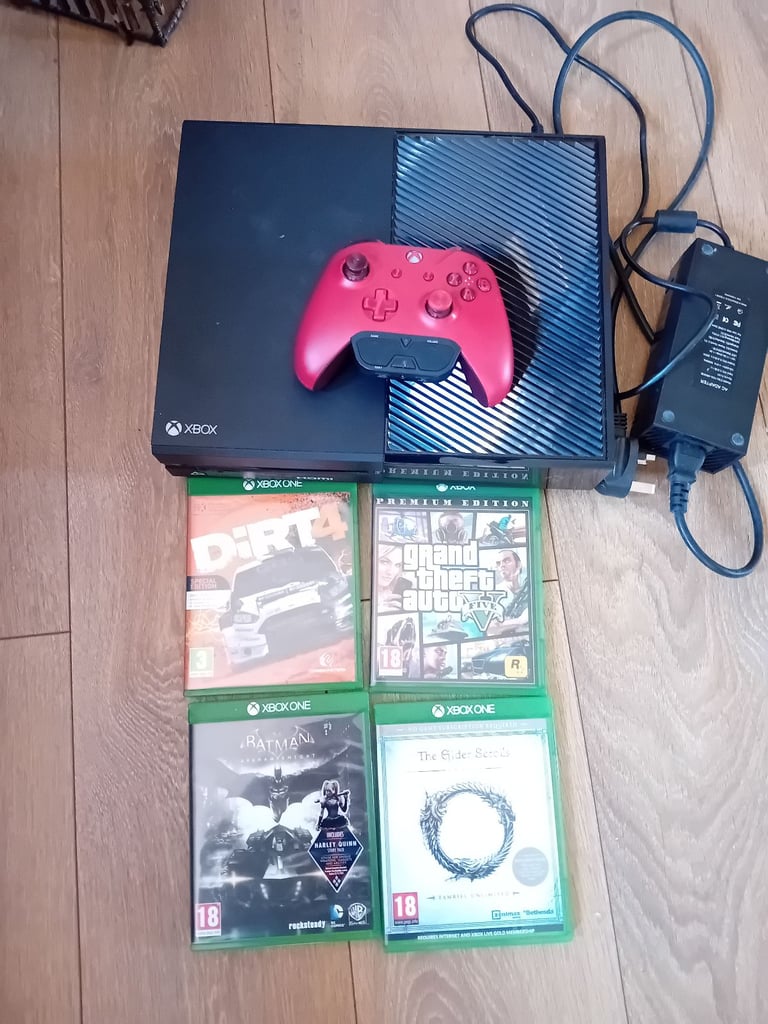 Xbox one console 4 games and power cable