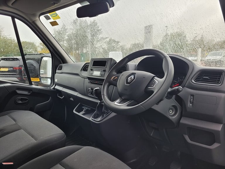 2023 Renault Master 145ps ENERGY 35 Business Luton Low Loader LWB 4.85m with Roller Shutter Doo L...