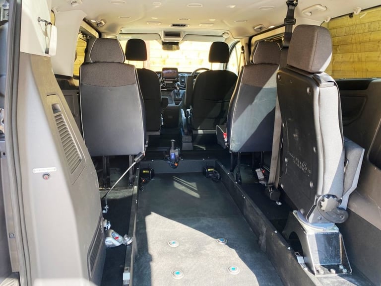 2019 Ford Tourneo Custom 2.0 TDCi EcoBlue 130ps L/R 9 Seater Titanium Auto MPV DIESEL Automatic