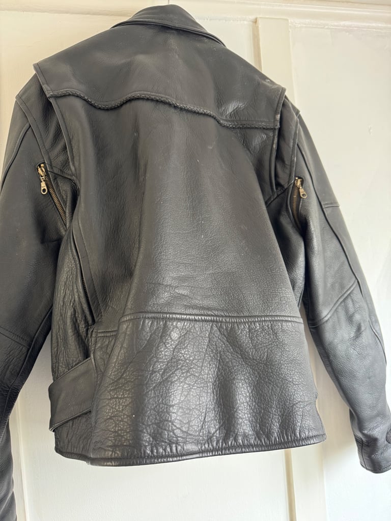 Thick leather Bikers Jacket XL Price Reduced  