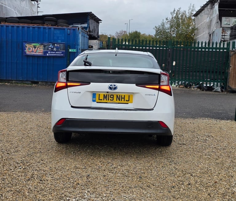 2019 Toyota Prius 1.8 VVTi Active 5dr CVT HATCHBACK Petrol/Electric Hybrid Automatic
