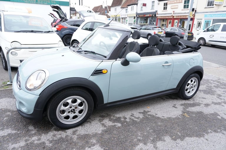 2013 MINI Convertible 1.6 Cooper 2dr CONVERTIBLE PETROL Manual