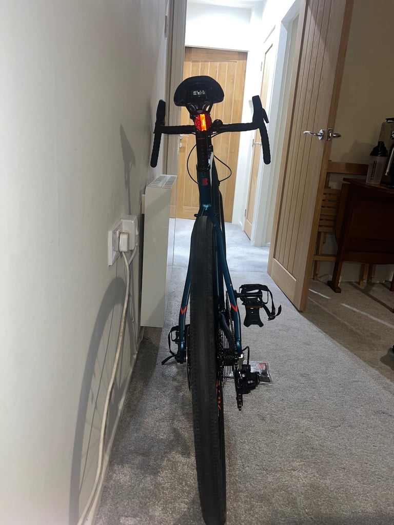 Boardman ADV 8.9e, Large, Blue, barely used