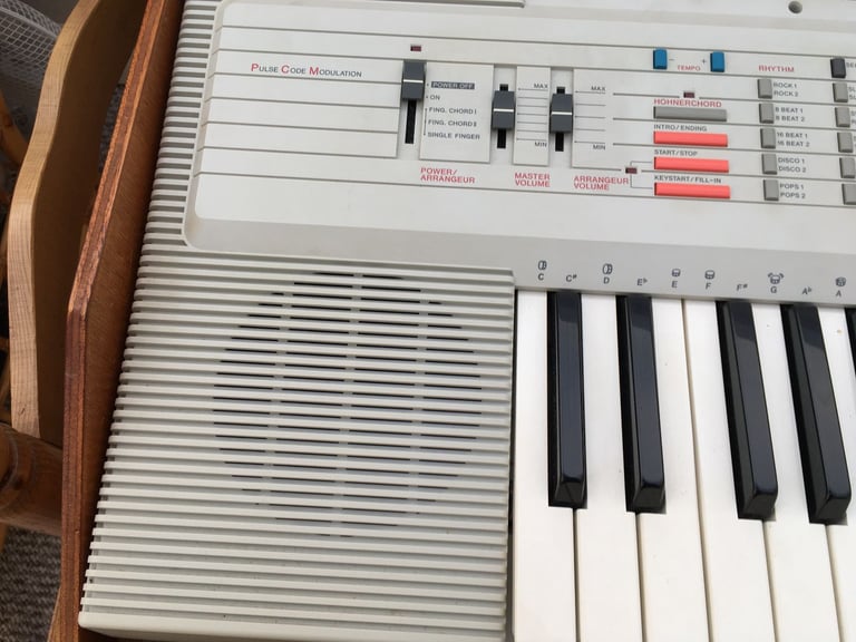 Vintage Hohner PSK25 Electronic Poly Voice Keyboard