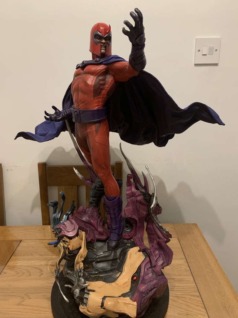 image for 1/4 Scale Sideshow Collectibles Magneto Maquette (Exclusive Edition)