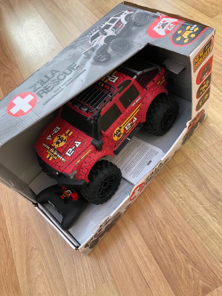 image for Large r/c rescue jeep 